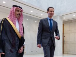 مشاركة بشار الأسد في القمة العربية