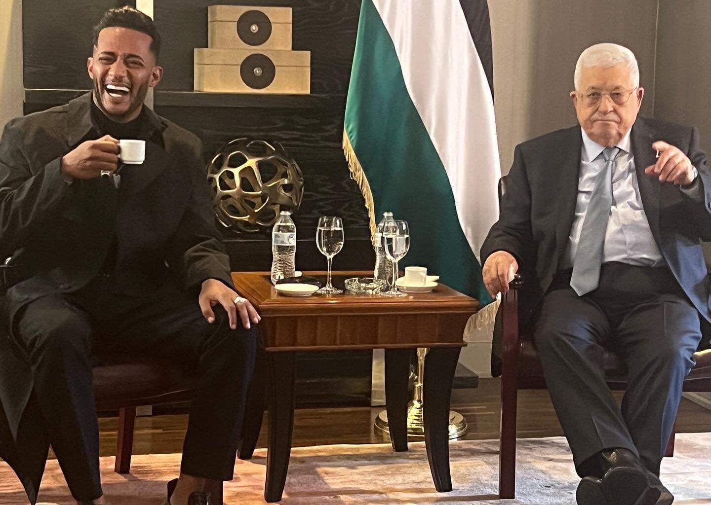 محمد رمضان وعباس