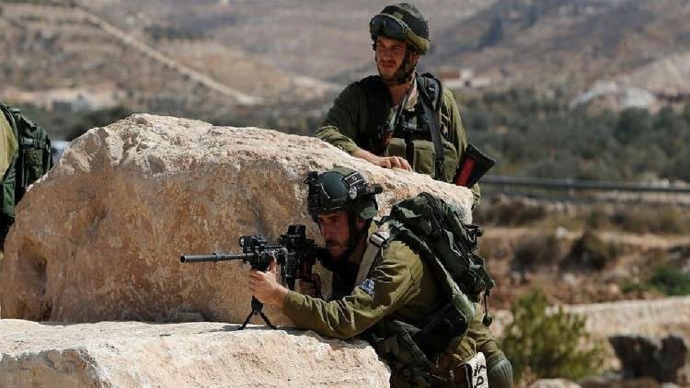 تتجسس إسرائيل على الفلسطينيين