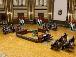 القمة الثلاثية في مصر