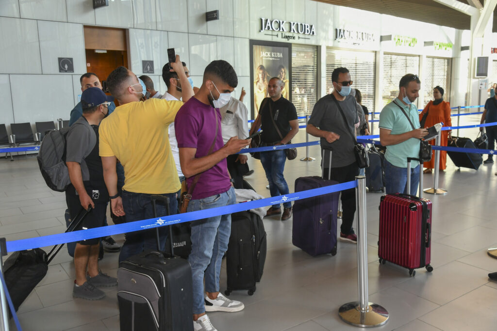 رحلات الفلسطينيين عبر مطار رامون